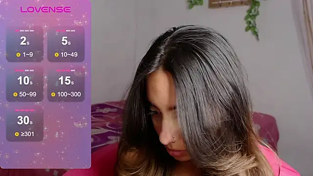 Snapshot of MitchWilson1 chatting on March 10, 12:07 am MitchWilson1 online show from March 10, 12:07 am