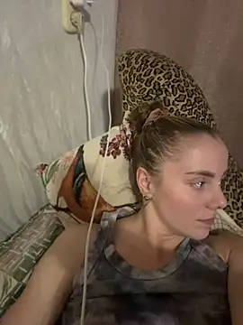 AlisaKissss online show from April 10, 7:51 pm