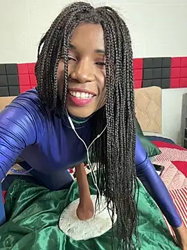 Shantel-Olivia online show from December 18, 9:04 am