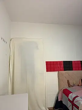 Shantel-Olivia online show from February 23, 8:33 am