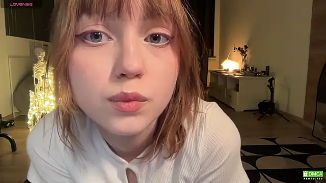 electric babe online show from December 21, 2:24 pm