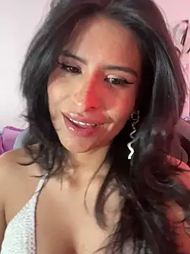 Snapshot of _elektrah chatting on June 6, 8:24 pm elektrah online show from June 6, 8:24 pm