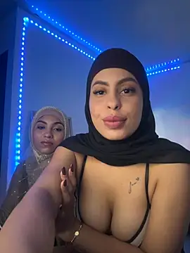 Snapshot of JannaNader12 chatting on November 22, 11:37 pm JannaNader12 online show from November 22, 11:37 pm