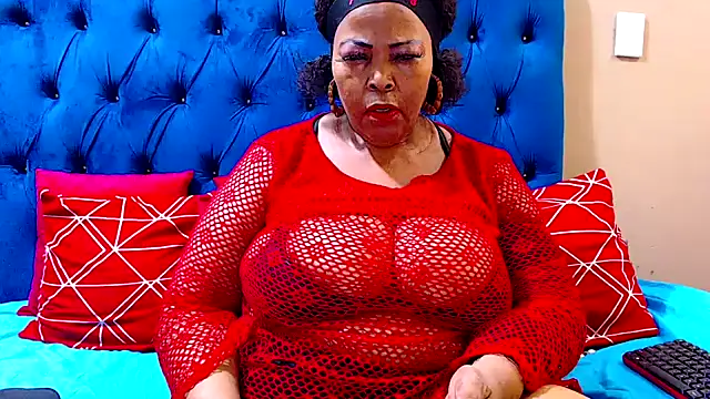 Snapshot of ebonycandy10 chatting on March 12, 7:57 am ebonycandy10 online show from March 12, 7:57 am