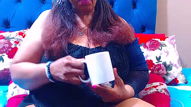 Snapshot of ebonycandy10 chatting on October 7, 4:31 am ebonycandy10 online show from October 7, 4:31 am