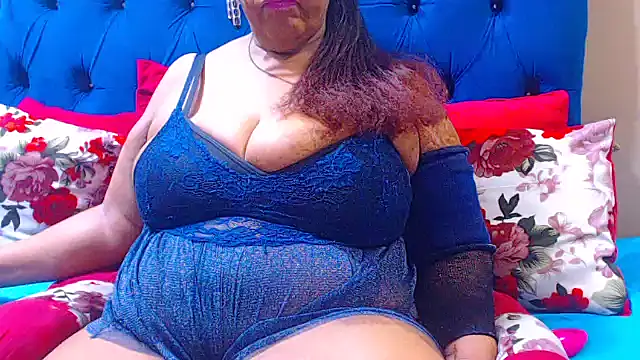 Snapshot of ebonycandy10 chatting on October 11, 9:57 pm ebonycandy10 online show from October 11, 9:57 pm