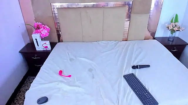 LizBrook online show from January 23, 10:11 pm