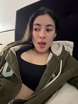 Snapshot of Princ3ssgabi chatting on November 18, 1:44 am Princ3ssgabi online show from November 18, 1:44 am