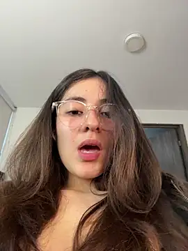 Snapshot of Princ3ssgabi chatting on November 20, 9:03 pm Princ3ssgabi online show from November 20, 9:03 pm