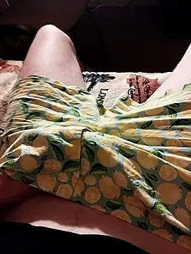 Snapshot of alejandrololo chatting on October 18, 8:31 pm alejandrololo online show from October 18, 8:31 pm