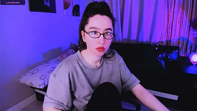 Lily xBabe online show from February 15, 8:02 am