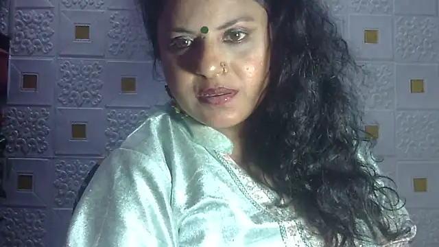 Snapshot of Sexy_komolika chatting on January 26, 6:37 pm Sexy komolika online show from January 26, 6:37 pm