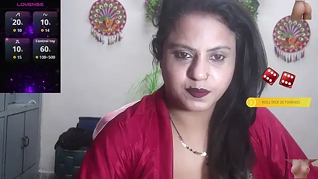 Snapshot of Sexy_komolika chatting on November 6, 3:24 pm Sexy komolika online show from November 6, 3:24 pm