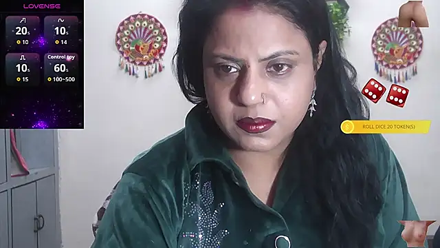 Snapshot of Sexy_komolika chatting on November 17, 3:07 pm Sexy komolika online show from November 17, 3:07 pm