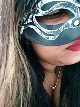 Snapshot of littlequeen77 chatting on February 16, 11:27 am littlequeen77 online show from February 16, 11:27 am