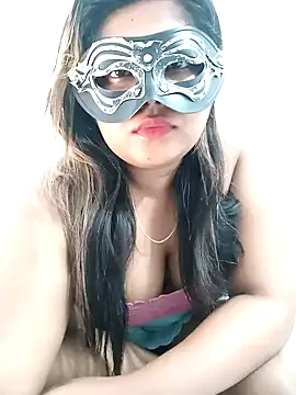 Snapshot of littlequeen77 chatting on March 15, 4:13 am littlequeen77 online show from March 15, 4:13 am