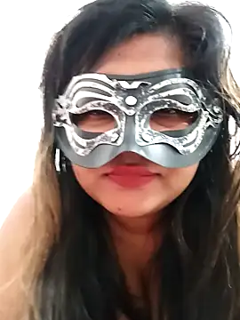 Snapshot of littlequeen77 chatting on March 23, 2:15 am littlequeen77 online show from March 23, 2:15 am