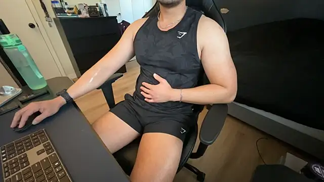 charlie s2534 online show from April 19, 6:54 pm