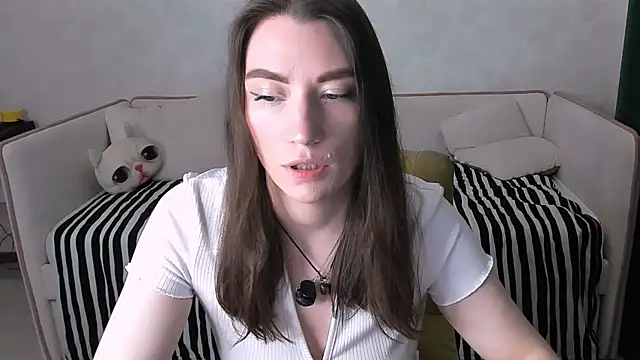 pussyhome2407 online show from May 14, 7:31 pm