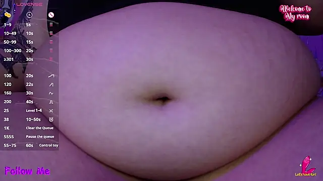 Snapshot of HECATE_23 chatting on October 23, 2:16 pm HECATE 23 online show from October 23, 2:16 pm