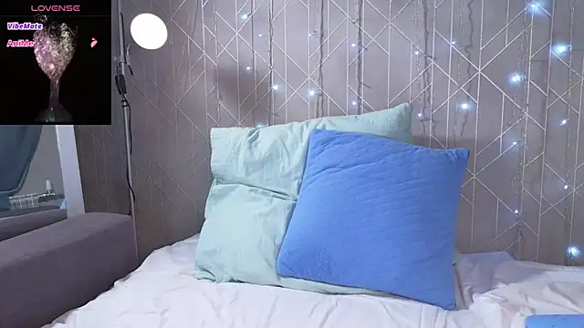 Allure goldennX online show from January 25, 1:54 am