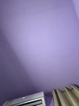 emiss  online show from February 25, 3:32 pm