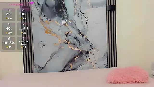 Snapshot of Rubi_30 chatting on February 24, 11:19 am Rubi 30 online show from February 24, 11:19 am