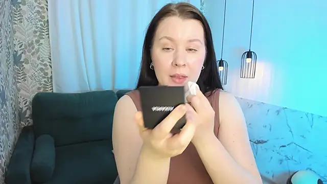 Snapshot of ShedarBrooks chatting on June 19, 5:23 am ShedarBrooks online show from June 19, 5:23 am