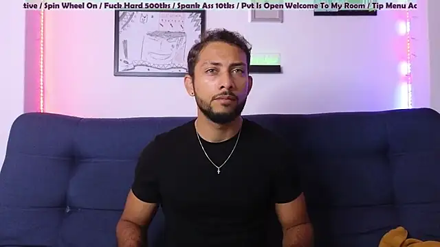 catalina y tylerjhons online show from February 16, 11:16 am