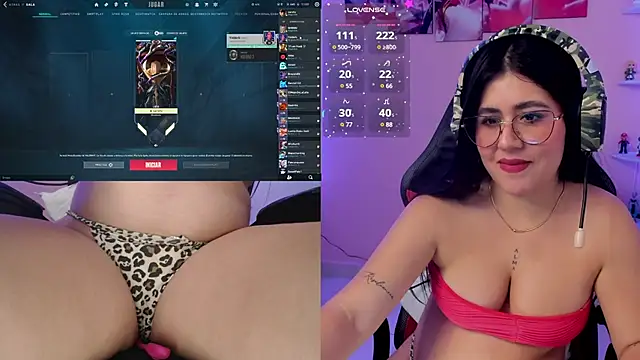 DanielaHang online show from January 14, 4:40 pm