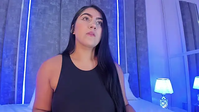 Snapshot of PaulinaDuarte chatting on March 3, 12:16 pm PaulinaDuarte online show from March 3, 12:16 pm