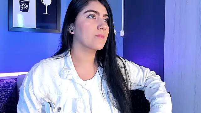 Snapshot of PaulinaDuarte chatting on March 14, 12:07 pm PaulinaDuarte online show from March 14, 12:07 pm