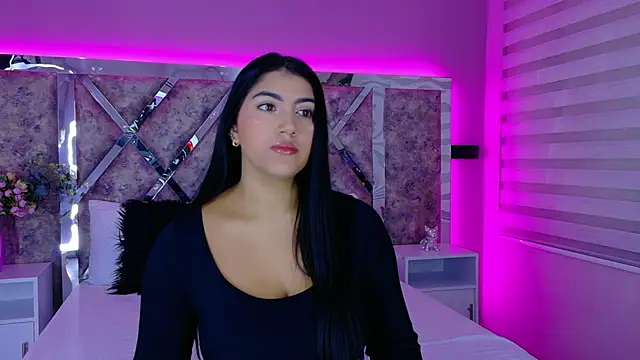 Snapshot of PaulinaDuarte chatting on September 18, 12:40 pm PaulinaDuarte online show from September 18, 12:40 pm