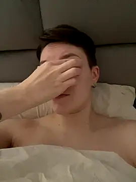 Snapshot of JessieFlower chatting on October 11, 8:46 am JessieFlower online show from October 11, 8:46 am