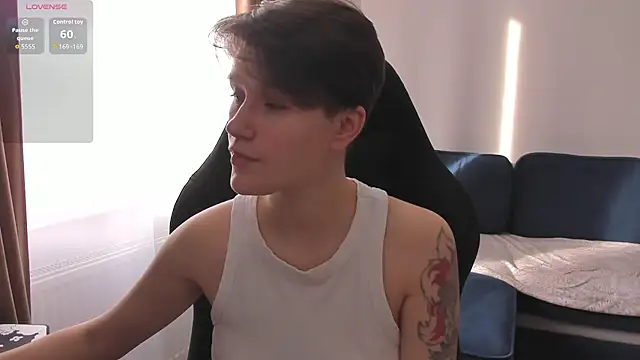 JessieFlower online show from February 20, 7:43 am