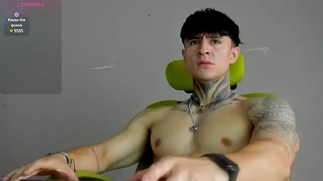 Snapshot of Jeins_carter chatting on February 28, 1:36 pm Jeins carter online show from February 28, 1:36 pm