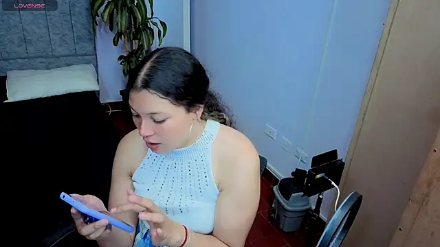 Lana stone  online show from March 14, 3:23 am