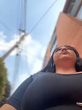 Snapshot of Kym_Owens chatting on October 27, 7:18 pm Kym Owens online show from October 27, 7:18 pm