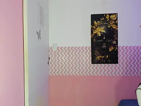 Snapshot of Emma-Wilson chatting on January 29, 7:53 pm Emma-Wilson online show from January 29, 7:53 pm