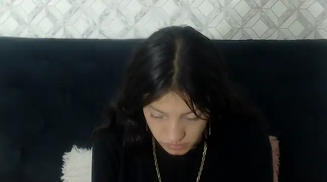 Snapshot of Emma-Wilson chatting on February 26, 5:39 pm Emma-Wilson online show from February 26, 5:39 pm