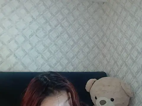 Snapshot of Emma-Wilson chatting on October 29, 4:26 am Emma-Wilson online show from October 29, 4:26 am