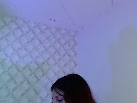 Emma-Wilson online show from March 4, 4:29 am