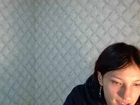 Emma-Wilson online show from May 7, 3:01 am