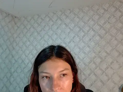 Emma-Wilson online show from May 8, 5:24 am
