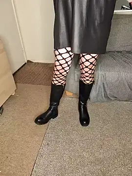 ellie-tv online show from November 11, 9:53 am