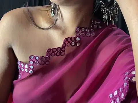 Sexy trisha  7 online show from January 9, 9:16 pm