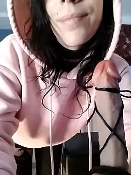 Snapshot of freyamoret chatting on February 26, 4:45 pm freyamoret online show from February 26, 4:45 pm