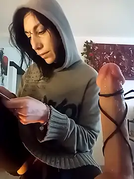 Snapshot of freyamoret chatting on March 14, 1:57 pm freyamoret online show from March 14, 1:57 pm