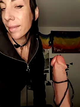 Snapshot of freyamoret chatting on October 11, 3:39 am freyamoret online show from October 11, 3:39 am