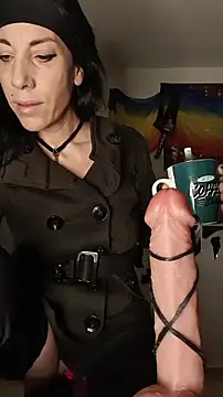 Snapshot of freyamoret chatting on November 19, 4:45 am freyamoret online show from November 19, 4:45 am